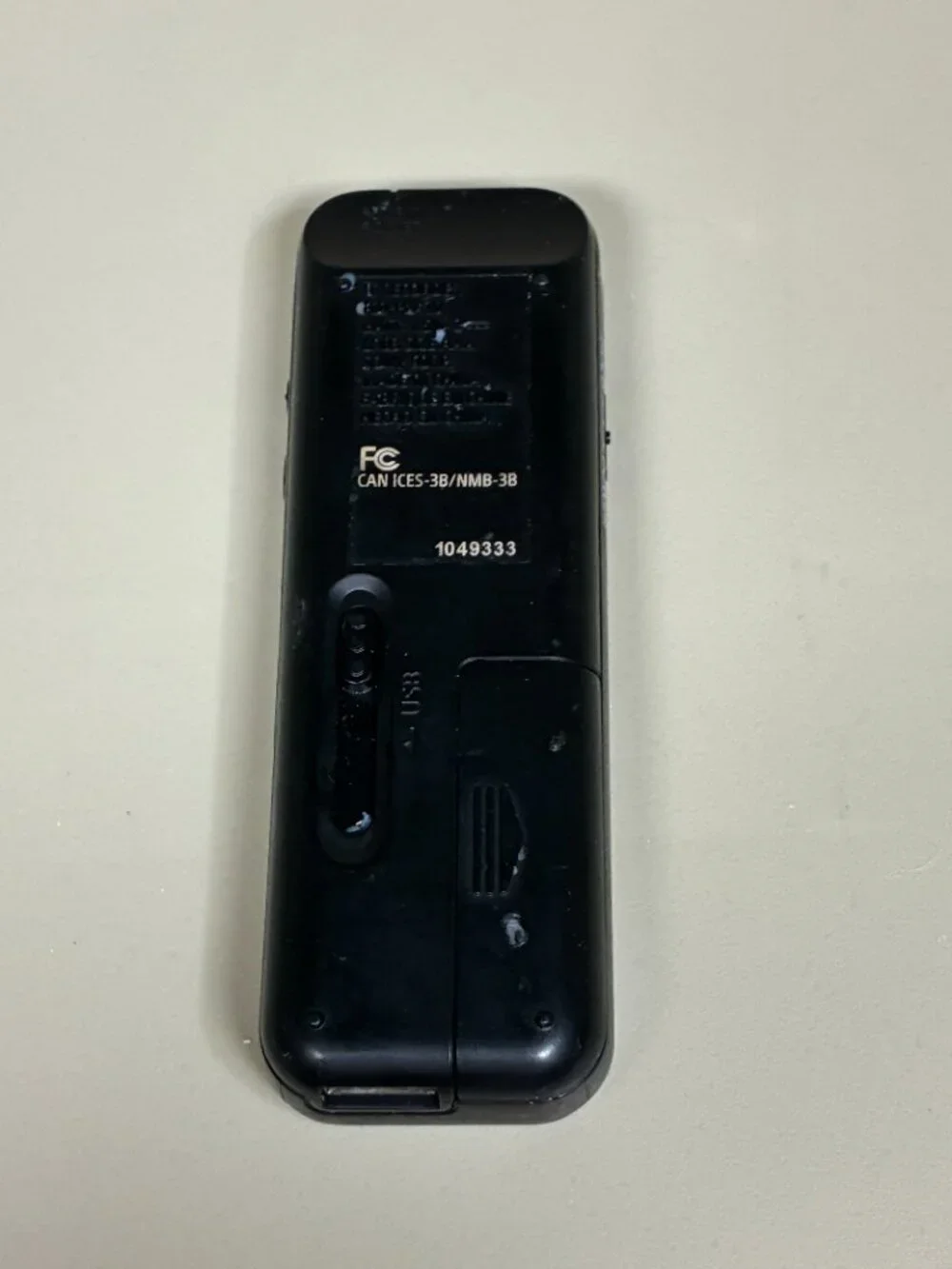 Sony ICD-PX470 Handheld Stereo Digital Voice Recorder 4GB USB microSD MP3